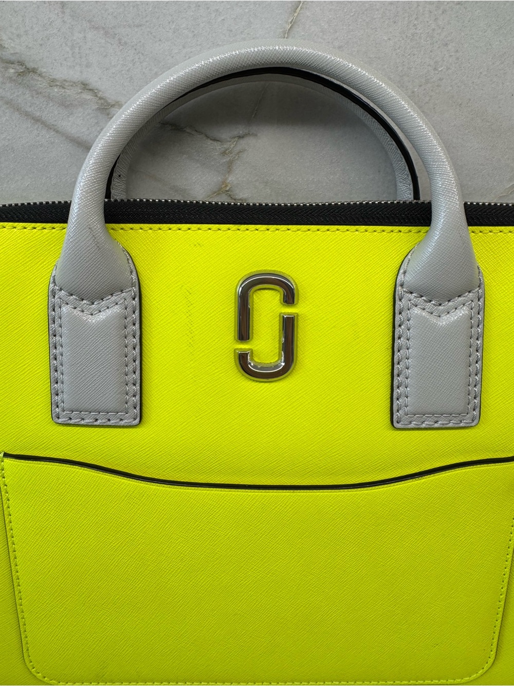 SOLD Marc Jacobs Snapshot Commuter 13 Laptop Bag Neon Yellow Saffiano Leather - Picture 10 of 16